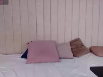 Girls: Stay up-to-date with the new immersive cumshows range and check-out the cutest escorts exhibit their wet clitoris and sweet physiques as they strip off and climax.