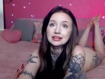 Girls: Stay up-to-date with the new immersive cumshows range and check-out the cutest escorts exhibit their wet clitoris and sweet physiques as they strip off and climax.