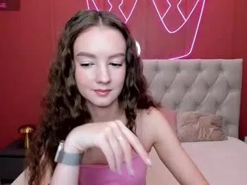 Girls: Stay up-to-date with the new immersive cumshows range and check-out the cutest escorts exhibit their wet clitoris and sweet physiques as they strip off and climax.