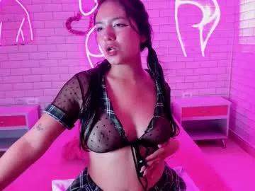 Girls: Stay up-to-date with the new immersive cumshows range and check-out the cutest escorts exhibit their wet clitoris and sweet physiques as they strip off and climax.