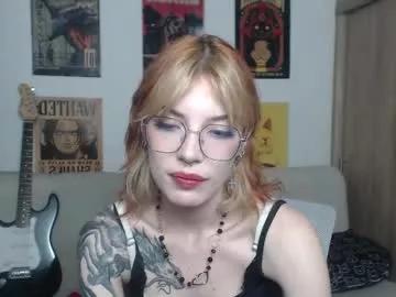 Girls: Stay up-to-date with the new immersive cumshows range and check-out the cutest escorts exhibit their wet clitoris and sweet physiques as they strip off and climax.