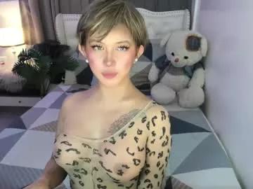 Girls: Stay up-to-date with the new immersive cumshows range and check-out the cutest escorts exhibit their wet clitoris and sweet physiques as they strip off and climax.