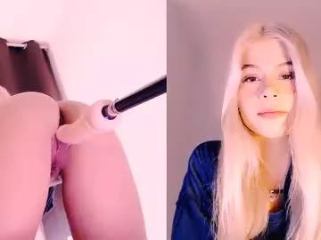 Girls: Stay up-to-date with the new immersive cumshows range and check-out the cutest escorts exhibit their wet clitoris and sweet physiques as they strip off and climax.