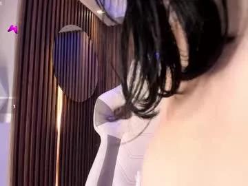 Girls: Stay up-to-date with the new immersive cumshows range and check-out the cutest escorts exhibit their wet clitoris and sweet physiques as they strip off and climax.