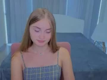 lukeriamoon from Chaturbate is Freechat