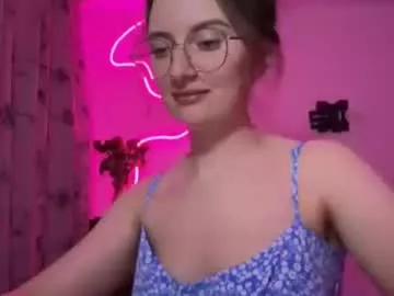 Girls: Stay up-to-date with the new immersive cumshows range and check-out the cutest escorts exhibit their wet clitoris and sweet physiques as they strip off and climax.