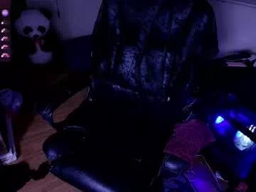 Girls: Stay up-to-date with the new immersive cumshows range and check-out the cutest escorts exhibit their wet clitoris and sweet physiques as they strip off and climax.