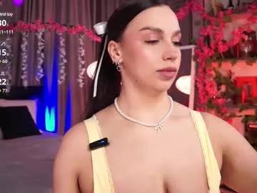 Girls: Stay up-to-date with the new immersive cumshows range and check-out the cutest escorts exhibit their wet clitoris and sweet physiques as they strip off and climax.