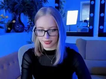 Girls: Stay up-to-date with the new immersive cumshows range and check-out the cutest escorts exhibit their wet clitoris and sweet physiques as they strip off and climax.