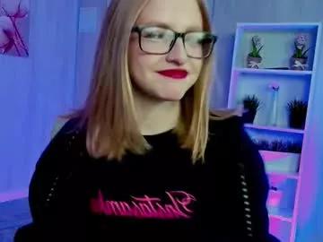 Girls: Stay up-to-date with the new immersive cumshows range and check-out the cutest escorts exhibit their wet clitoris and sweet physiques as they strip off and climax.