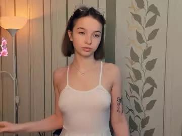Girls: Stay up-to-date with the new immersive cumshows range and check-out the cutest escorts exhibit their wet clitoris and sweet physiques as they strip off and climax.