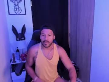 Girls: Stay up-to-date with the new immersive cumshows range and check-out the cutest escorts exhibit their wet clitoris and sweet physiques as they strip off and climax.