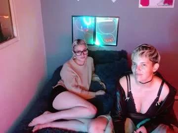 Girls: Stay up-to-date with the new immersive cumshows range and check-out the cutest escorts exhibit their wet clitoris and sweet physiques as they strip off and climax.