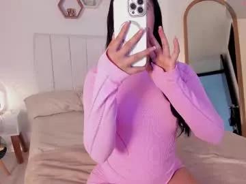 Girls: Stay up-to-date with the new immersive cumshows range and check-out the cutest escorts exhibit their wet clitoris and sweet physiques as they strip off and climax.