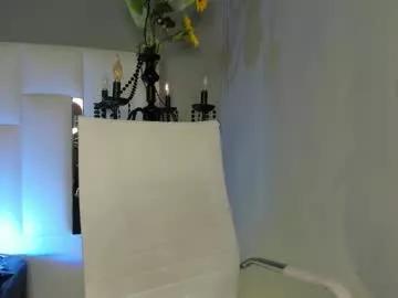 magic_cristall from Chaturbate is Freechat