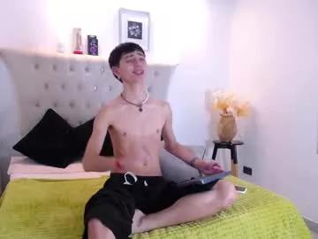 maiky_cooper from Chaturbate is Freechat