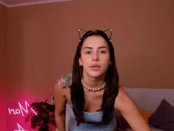 Girls: Stay up-to-date with the new immersive cumshows range and check-out the cutest escorts exhibit their wet clitoris and sweet physiques as they strip off and climax.