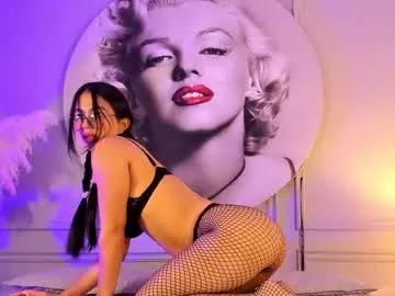 Girls: Stay up-to-date with the new immersive cumshows range and check-out the cutest escorts exhibit their wet clitoris and sweet physiques as they strip off and climax.