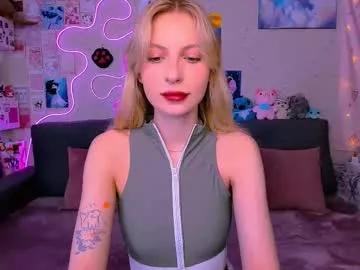 Girls: Stay up-to-date with the new immersive cumshows range and check-out the cutest escorts exhibit their wet clitoris and sweet physiques as they strip off and climax.