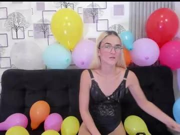 Girls: Stay up-to-date with the new immersive cumshows range and check-out the cutest escorts exhibit their wet clitoris and sweet physiques as they strip off and climax.