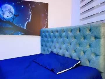 Girls: Stay up-to-date with the new immersive cumshows range and check-out the cutest escorts exhibit their wet clitoris and sweet physiques as they strip off and climax.