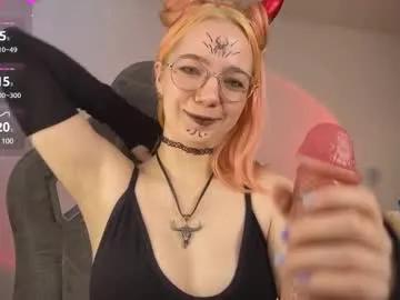 Girls: Stay up-to-date with the new immersive cumshows range and check-out the cutest escorts exhibit their wet clitoris and sweet physiques as they strip off and climax.