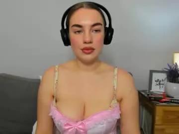 Girls: Stay up-to-date with the new immersive cumshows range and check-out the cutest escorts exhibit their wet clitoris and sweet physiques as they strip off and climax.