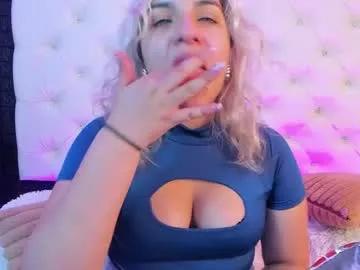 Girls: Stay up-to-date with the new immersive cumshows range and check-out the cutest escorts exhibit their wet clitoris and sweet physiques as they strip off and climax.