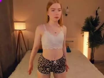 Girls: Stay up-to-date with the new immersive cumshows range and check-out the cutest escorts exhibit their wet clitoris and sweet physiques as they strip off and climax.