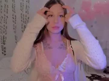 Girls: Stay up-to-date with the new immersive cumshows range and check-out the cutest escorts exhibit their wet clitoris and sweet physiques as they strip off and climax.