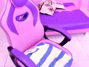 Girls: Stay up-to-date with the new immersive cumshows range and check-out the cutest escorts exhibit their wet clitoris and sweet physiques as they strip off and climax.
