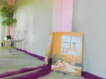 Girls: Stay up-to-date with the new immersive cumshows range and check-out the cutest escorts exhibit their wet clitoris and sweet physiques as they strip off and climax.
