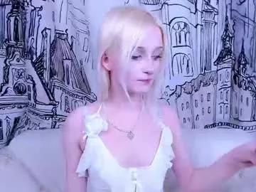 Girls: Stay up-to-date with the new immersive cumshows range and check-out the cutest escorts exhibit their wet clitoris and sweet physiques as they strip off and climax.