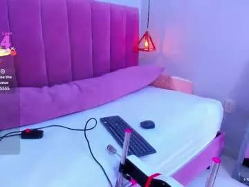 Girls: Stay up-to-date with the new immersive cumshows range and check-out the cutest escorts exhibit their wet clitoris and sweet physiques as they strip off and climax.