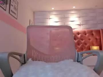 Girls: Stay up-to-date with the new immersive cumshows range and check-out the cutest escorts exhibit their wet clitoris and sweet physiques as they strip off and climax.