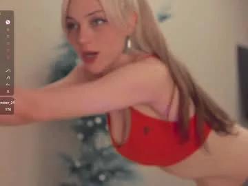 Girls: Stay up-to-date with the new immersive cumshows range and check-out the cutest escorts exhibit their wet clitoris and sweet physiques as they strip off and climax.