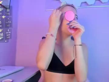 Girls: Stay up-to-date with the new immersive cumshows range and check-out the cutest escorts exhibit their wet clitoris and sweet physiques as they strip off and climax.