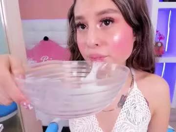 Girls: Stay up-to-date with the new immersive cumshows range and check-out the cutest escorts exhibit their wet clitoris and sweet physiques as they strip off and climax.