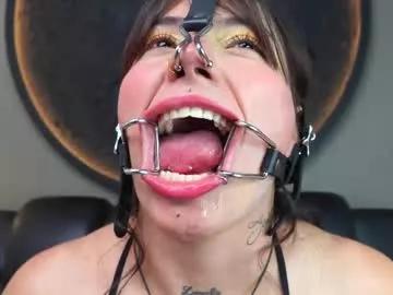 Girls: Stay up-to-date with the new immersive cumshows range and check-out the cutest escorts exhibit their wet clitoris and sweet physiques as they strip off and climax.