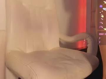 Girls: Stay up-to-date with the new immersive cumshows range and check-out the cutest escorts exhibit their wet clitoris and sweet physiques as they strip off and climax.
