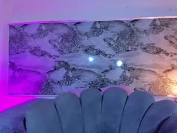 Girls: Stay up-to-date with the new immersive cumshows range and check-out the cutest escorts exhibit their wet clitoris and sweet physiques as they strip off and climax.