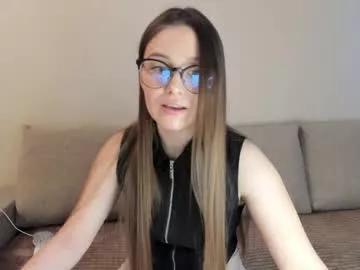 Girls: Stay up-to-date with the new immersive cumshows range and check-out the cutest escorts exhibit their wet clitoris and sweet physiques as they strip off and climax.