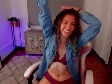 Girls: Stay up-to-date with the new immersive cumshows range and check-out the cutest escorts exhibit their wet clitoris and sweet physiques as they strip off and climax.