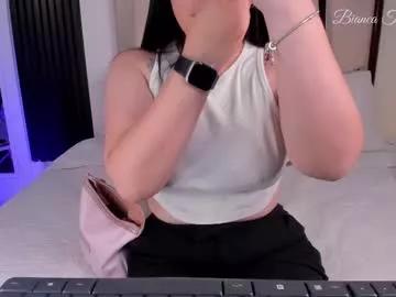 Girls: Stay up-to-date with the new immersive cumshows range and check-out the cutest escorts exhibit their wet clitoris and sweet physiques as they strip off and climax.