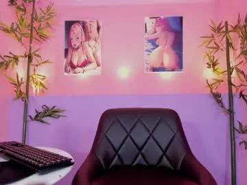 Girls: Stay up-to-date with the new immersive cumshows range and check-out the cutest escorts exhibit their wet clitoris and sweet physiques as they strip off and climax.
