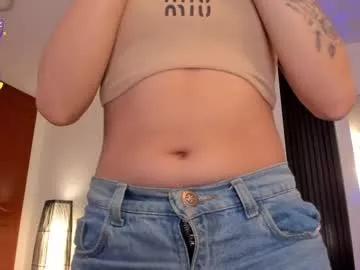 Girls: Stay up-to-date with the new immersive cumshows range and check-out the cutest escorts exhibit their wet clitoris and sweet physiques as they strip off and climax.