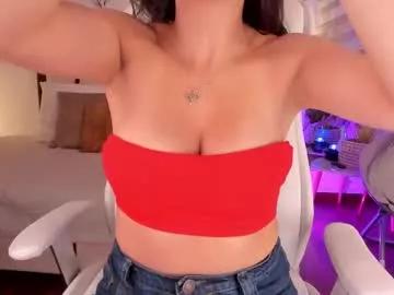 Girls: Stay up-to-date with the new immersive cumshows range and check-out the cutest escorts exhibit their wet clitoris and sweet physiques as they strip off and climax.