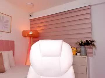 Girls: Stay up-to-date with the new immersive cumshows range and check-out the cutest escorts exhibit their wet clitoris and sweet physiques as they strip off and climax.