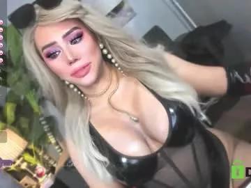 Girls: Stay up-to-date with the new immersive cumshows range and check-out the cutest escorts exhibit their wet clitoris and sweet physiques as they strip off and climax.