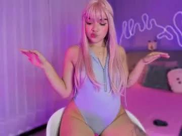 Girls: Stay up-to-date with the new immersive cumshows range and check-out the cutest escorts exhibit their wet clitoris and sweet physiques as they strip off and climax.